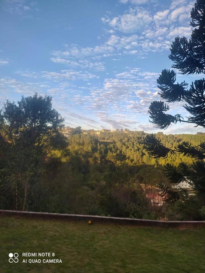 Loft Aconchegante - Vista Para As Montanhas Кампус-ду-Жордан Екстер'єр фото